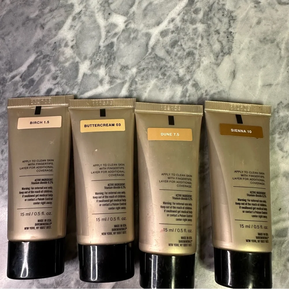 BareMinerals Complexion Rescue‎ Foundation